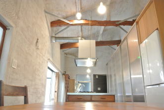 ダイニングからキッチン天井